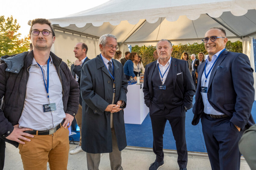 L'inauguration des nouveaux locaux de Wyz Group en présence de Philippe Marini, Président de l'agglomération de la région de Compiègne et de Jean-Michel Aulas, actionnaire historique de WYZ, avec Pierre Guirard, Président et cofondateur de l'entreprise. (c)DR