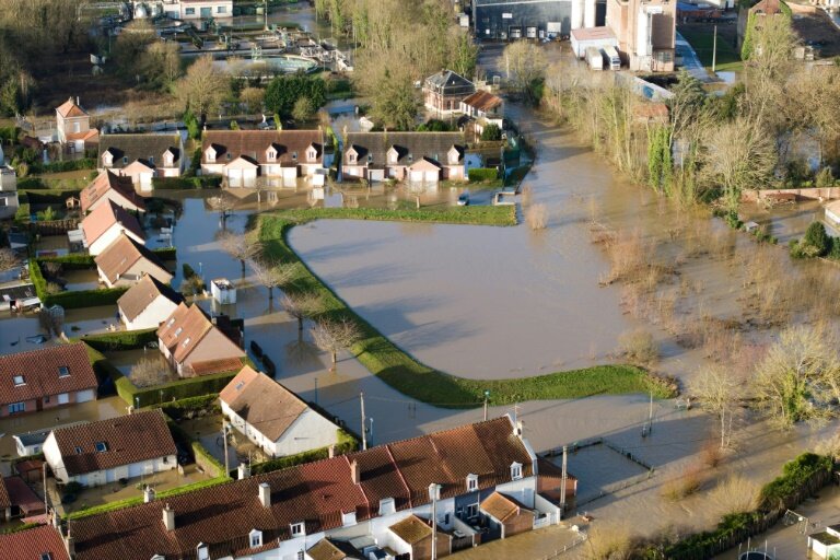 Vue aérienne des inondations dans la commune de Blendecques, le 4 janvier 2024 dans le Pas-de-Calais © Charles Caby