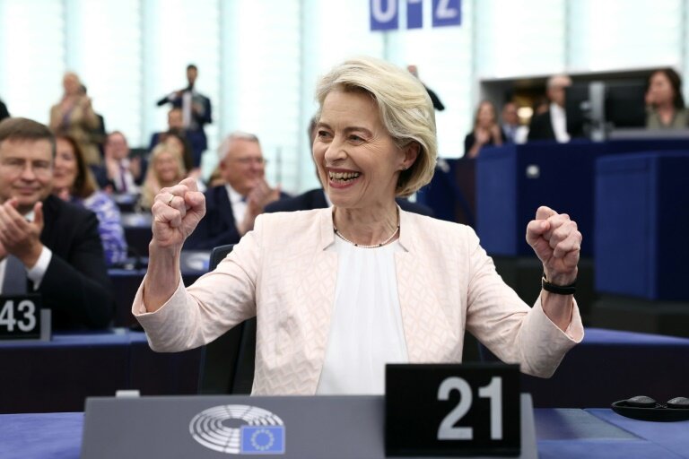 Ursula von der Leyen au Parlement européen à Strasbourg (est de la France) le 18 juillet 2024, après son élection pour un nouveau mandat de 5 ans à la présidence de la Commission européenne © FREDERICK FLORIN