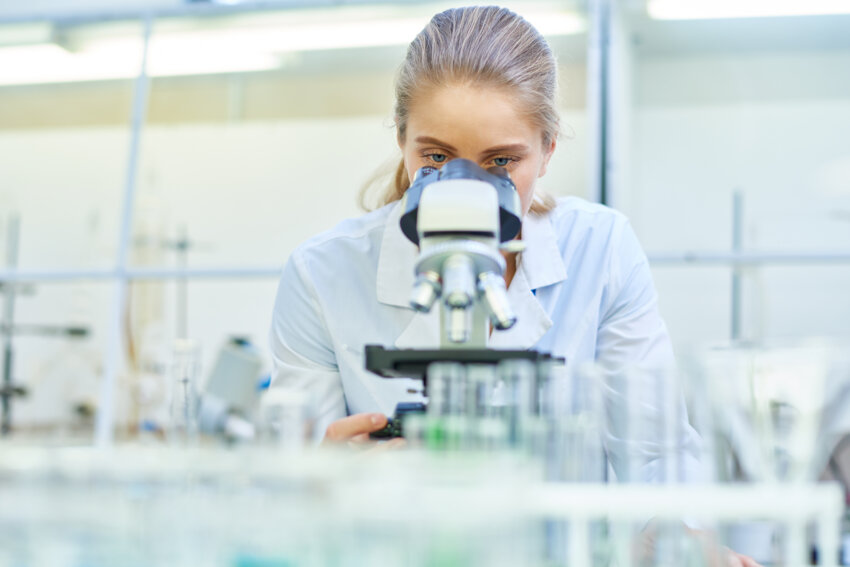 Les deux entreprises normandes lauréates sont spécialisées dans le domaine de la recherche et de la santé. (Photo d'illustration Adobe Stock)