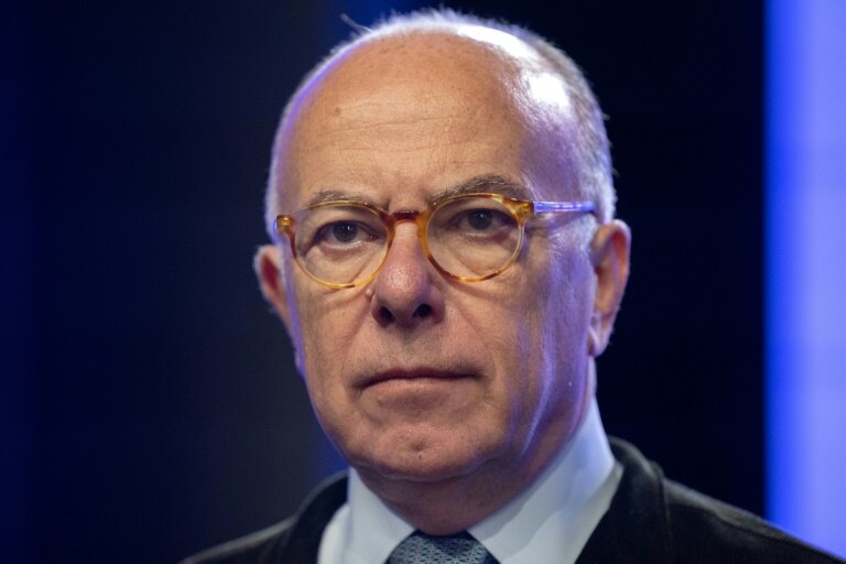 L'ancien Premier ministre Bernard Cazeneuve à l'université d'été du MoDem à Guidel, dans le Morbihan, le 29 septembre 2024 © FRED TANNEAU