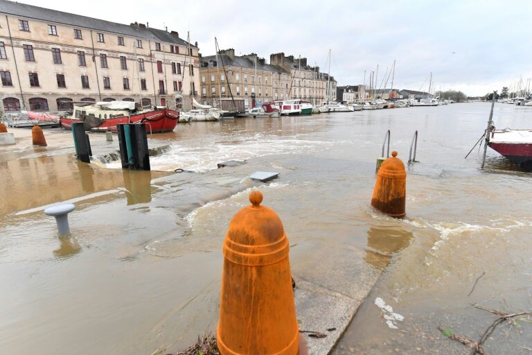 L'eau déborde au port de Redon, en Ille-et-Vilaine, le 30 janvier 2025 © JEAN-FRANCOIS MONIER
