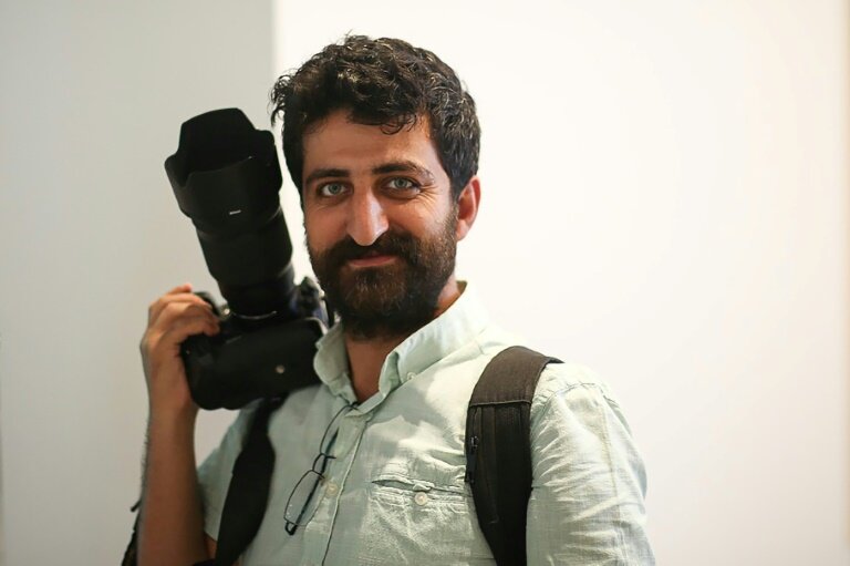 Le photographe de l'Agence France-Presse Yasin Akgul, arrêté en Turquie le 25 mars 2025, dans une photo non datée © -