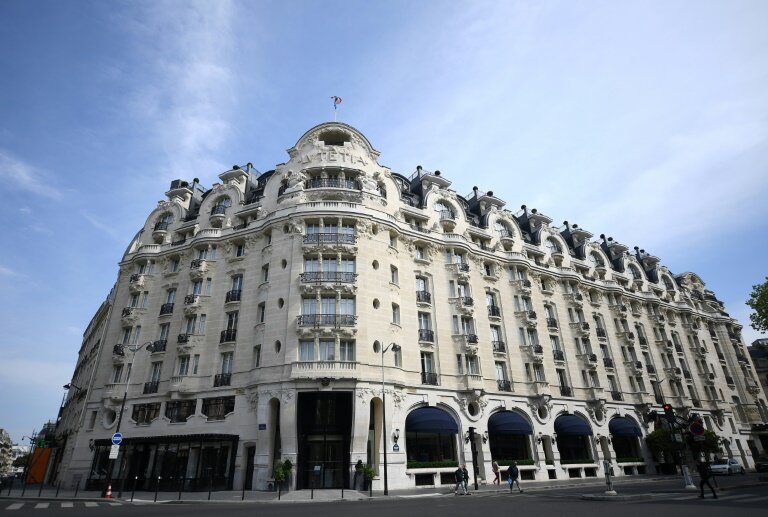Photo du palace parisien Lutetia, rebaptisé "Mandarin Oriental Lutetia" par ses nouveaux propriétaires chinois, prise le 20 avril 2020 © FRANCK FIFE