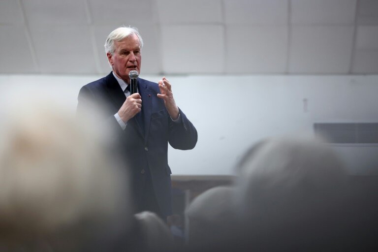 L'ancien Premier ministre Michel Barnier lors d'une réunion publique à la Motte-Servolex, le 25 avril 2025 en Savoie © Alex MARTIN