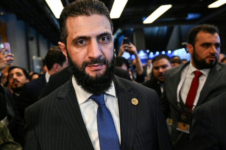 Le président syrien par intérim, Ahmad al-Chareh, lors du Forum diplomatique d'Antalya, en Turquie, le 11 avril 2025 © Ozan KOSE