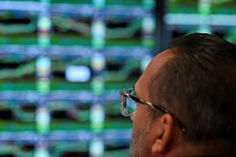 Un opérateur à la Bourse de New York, le 12 mai 2025. © ANGELA WEISS