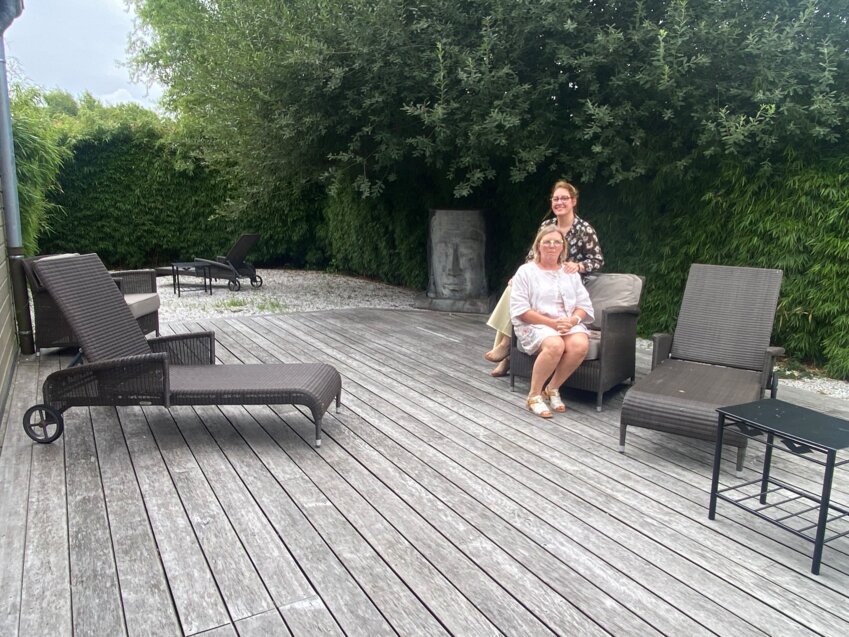 Petit moment détente pour Florence Caruso, la PDG et Séverine Sacleux, adjointe de direction.