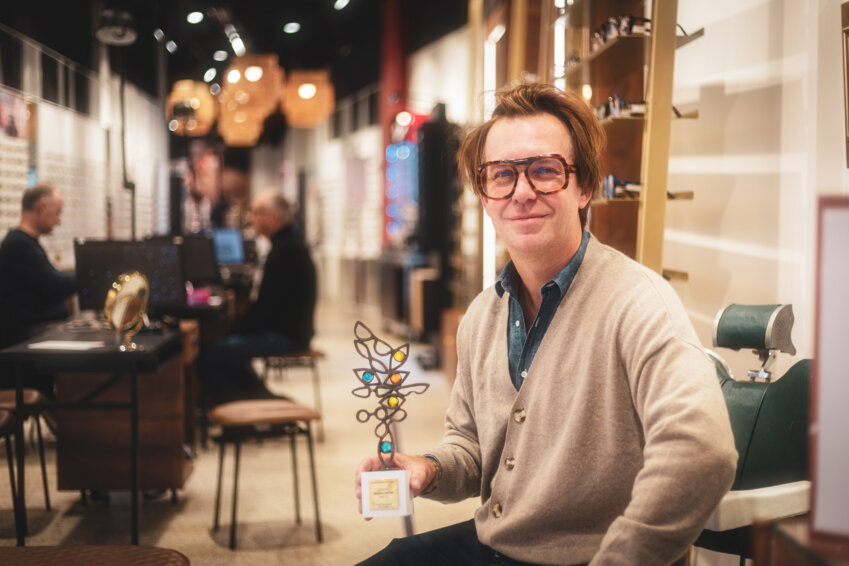 © Johann Marin-Thiery. Mathieu Moïse dans la boutique historique rue Serpenoise, fier de la reconnaissance de ses pairs.