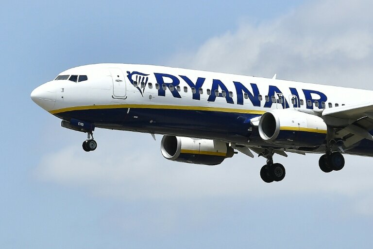 Ryanair a vu son bénéfice s'envoler depuis le printemps grâce à des hausses de prix et s'attend à voir le nombre de passager progresser plus vite que prévu cette année. © Pau BARRENA