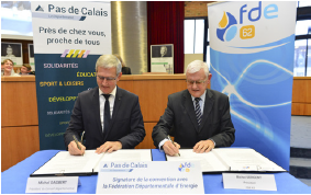 Michel Sergent, président de la Fédération départementale d’énergie du Pas-de-Calais, a signé avec Michel Dagbert, président du Conseil départemental, une convention de partenariat permettant de mutualiser des interventions dans le domaine de l’énergie.