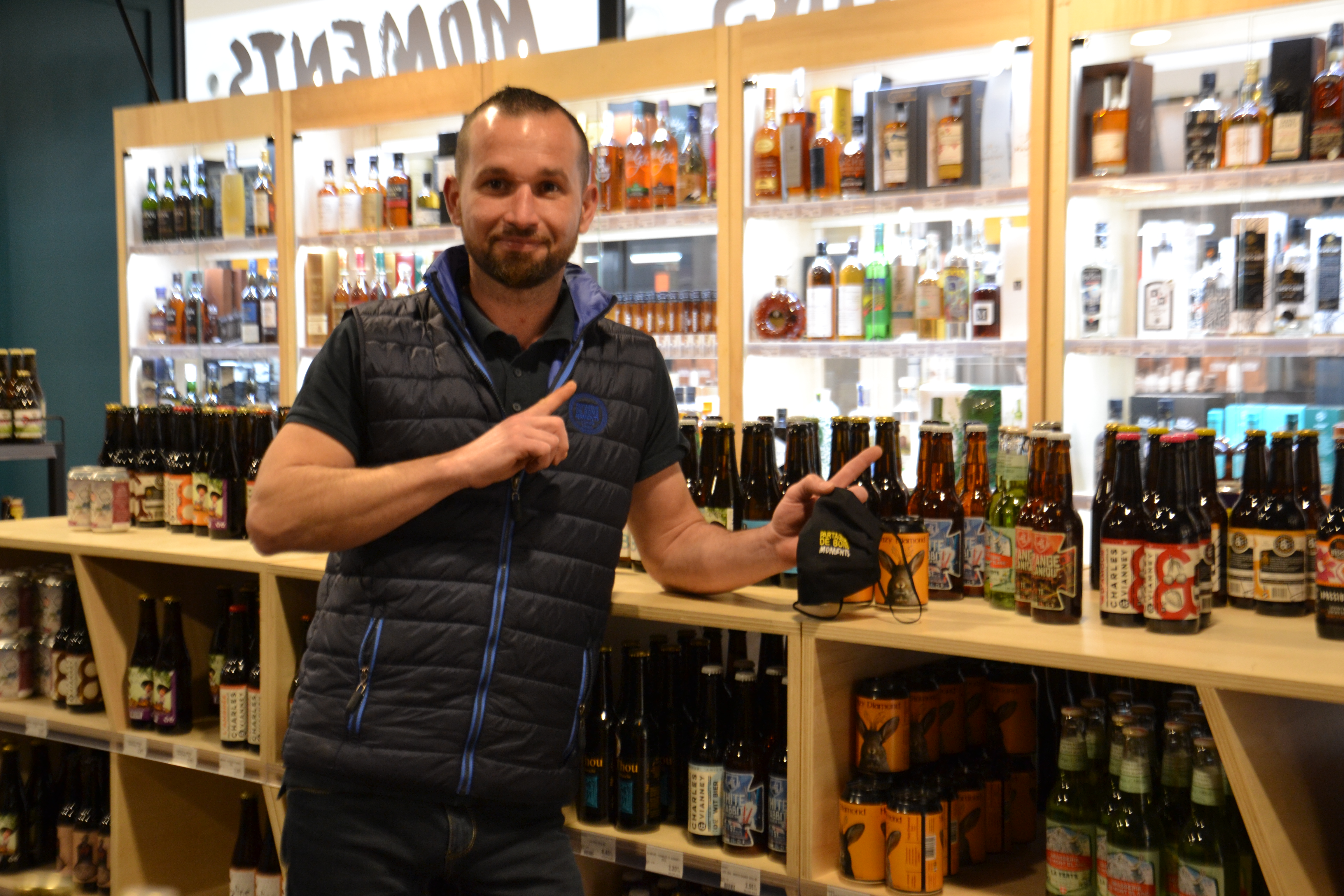 V and B, le concept 50% cave, 50% bar s'installe à Amiens