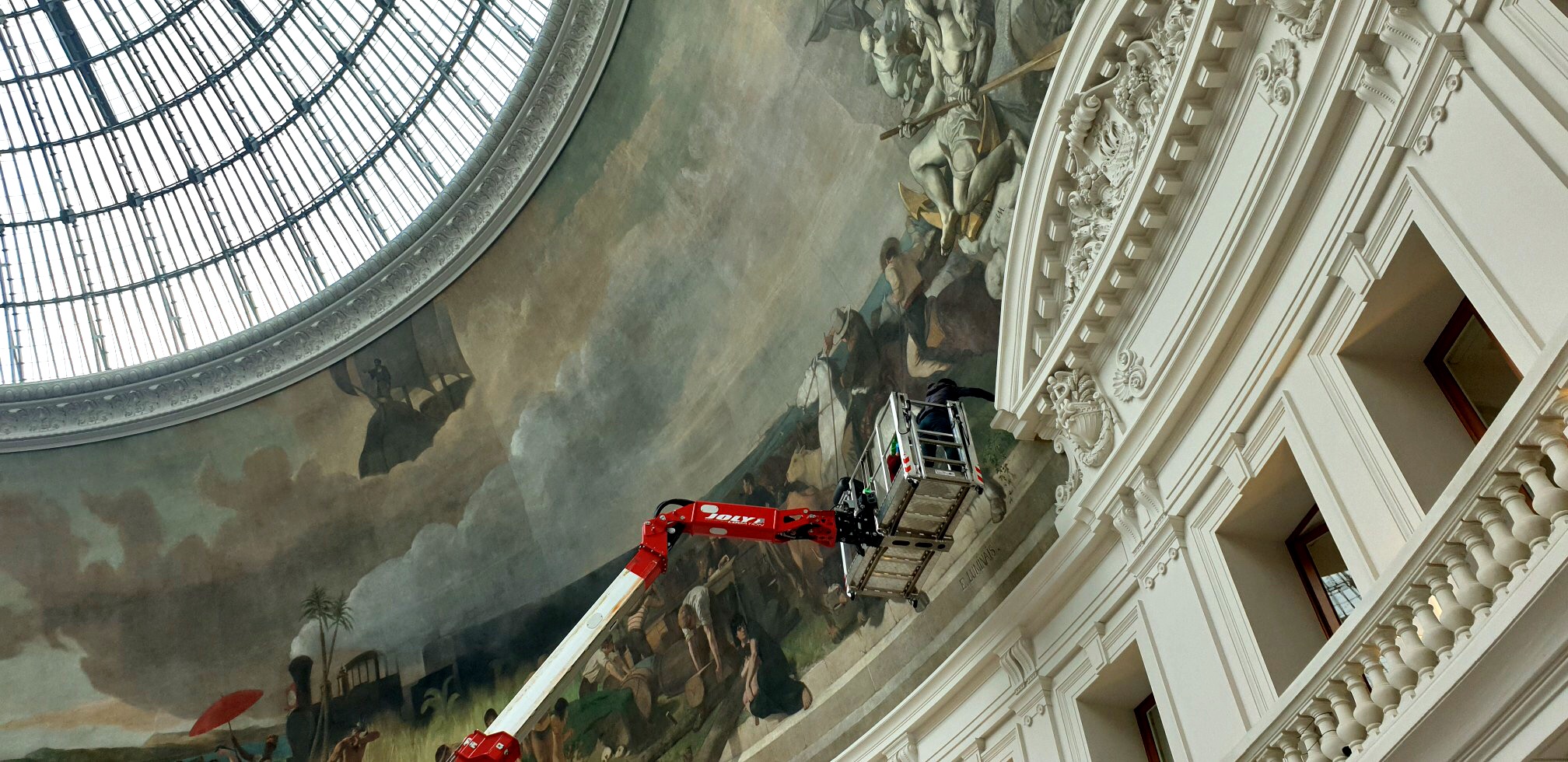 Joly Location et ses nacelles sont intervenus sur le chantier du siècle