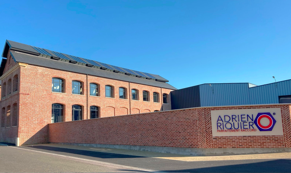 À Dargnies, Adrien-Riquier est spécialisé dans les raccords sanitaires