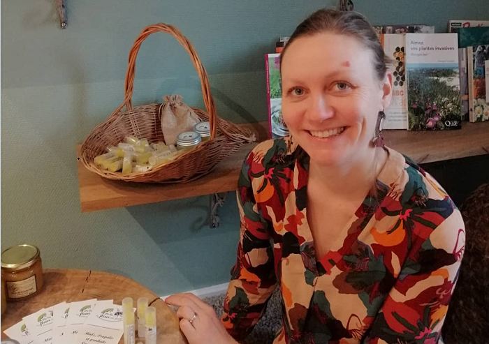 De la fleur au pot : pour une cosmétique naturelle et biologique