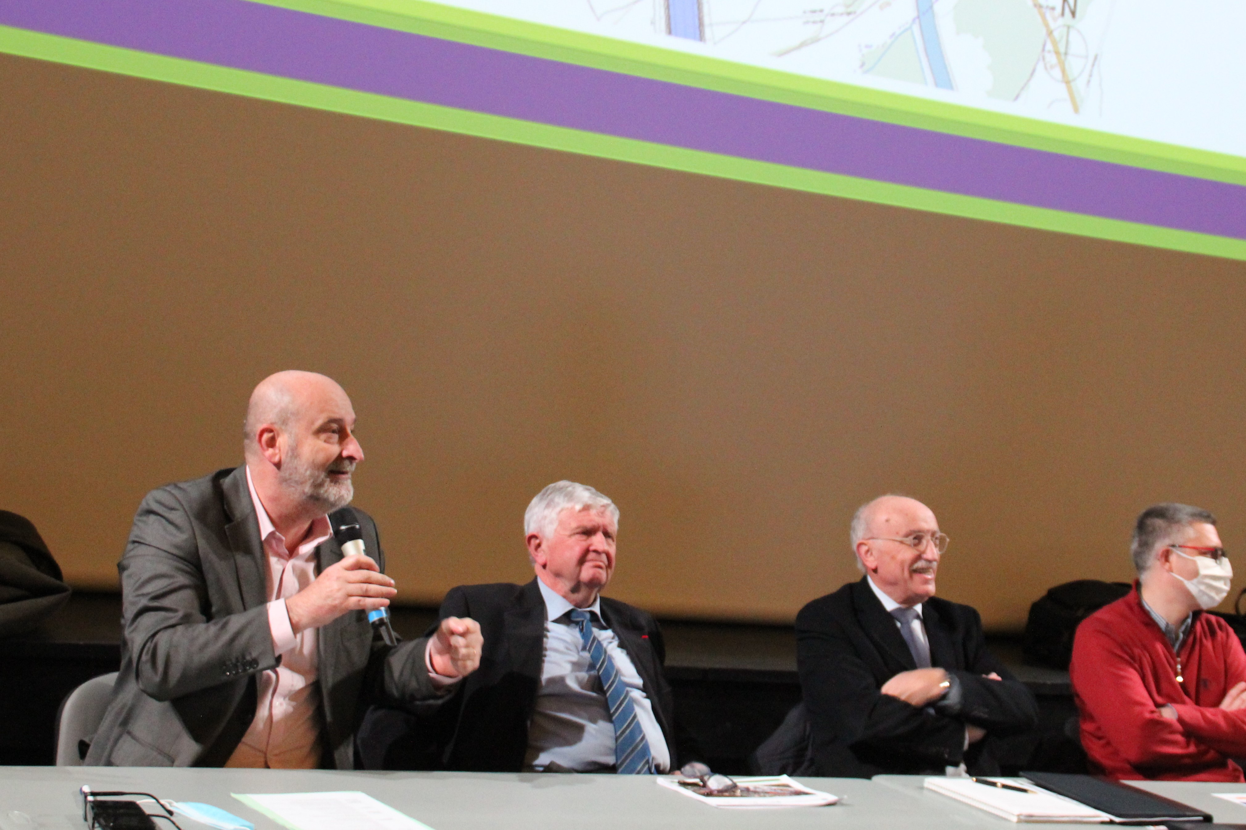 Canal Seine Nord Europe : une réunion sur le futur port intérieur de Nesle