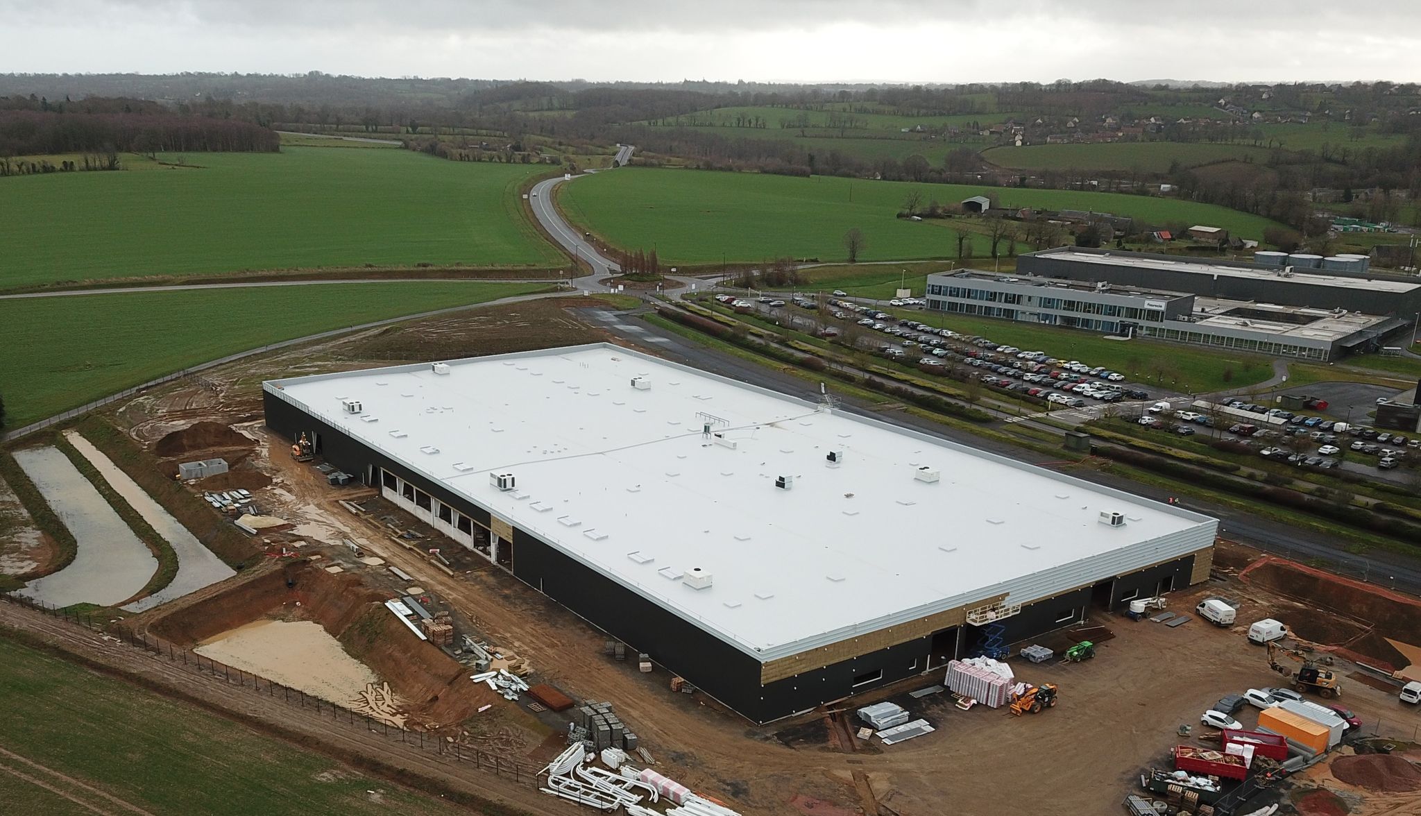 Normandie : Une première centrale photovoltaïque en autoconsommation sur le toit de l'usine Thermocoax