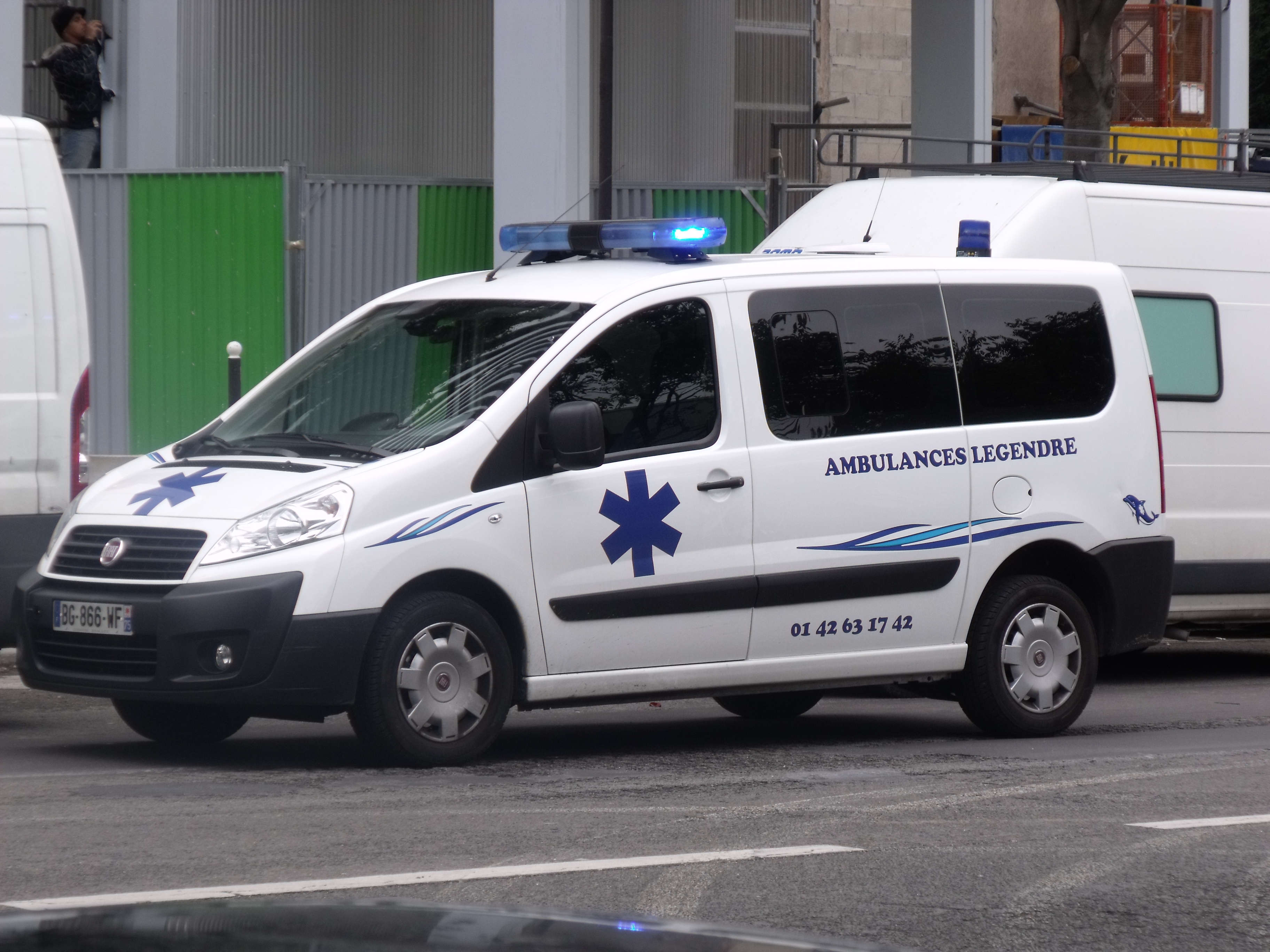 Au CHU d'Amiens, on recherche des candidats ambulanciers