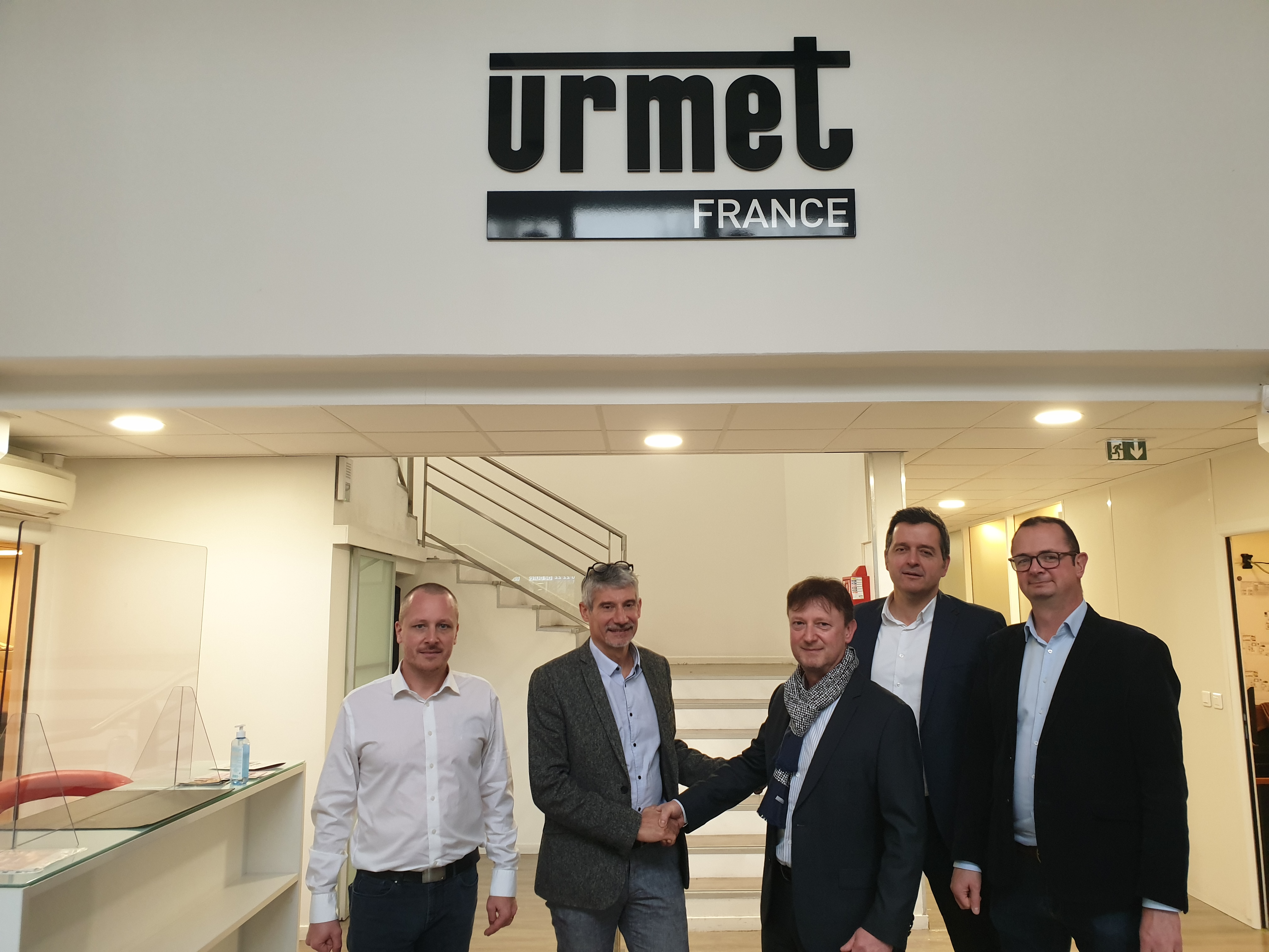 Le groupe Urmet France noue un partenariat avec Renz 