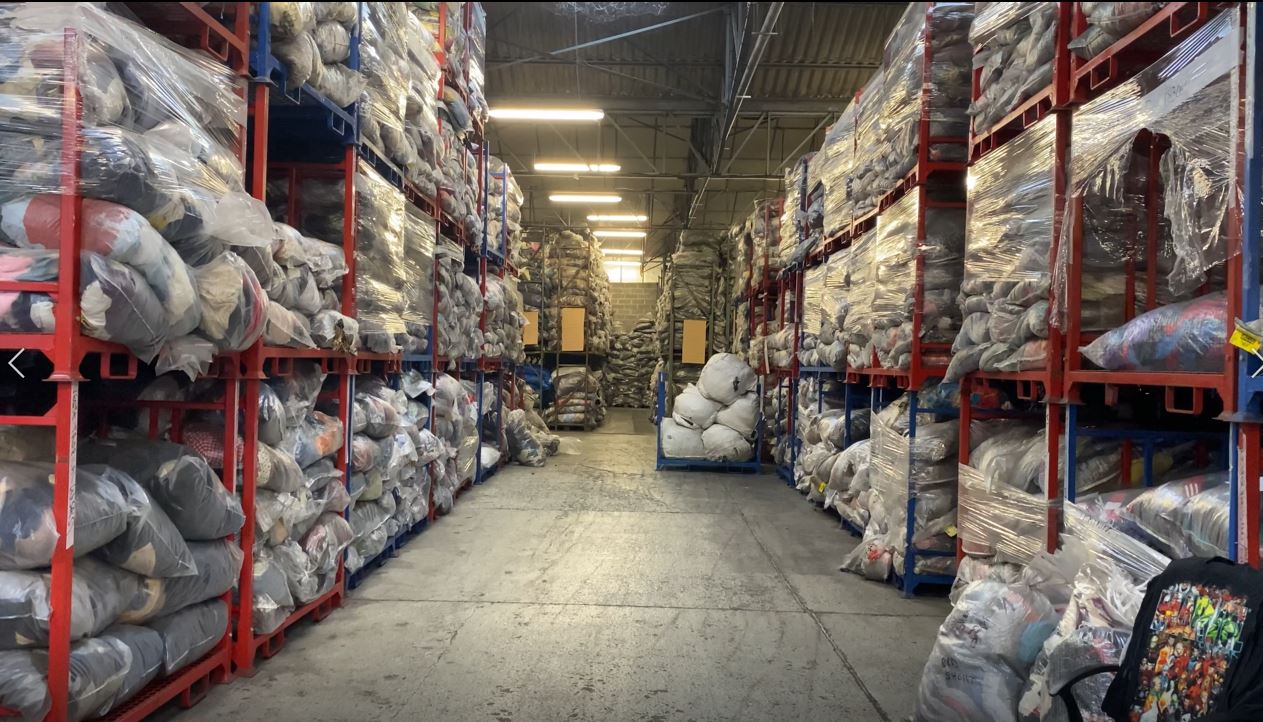 Amfreville-la-Mivoie : Eureka Fripe, un géant mondial du textile vintage boosté par la crise sanitaire