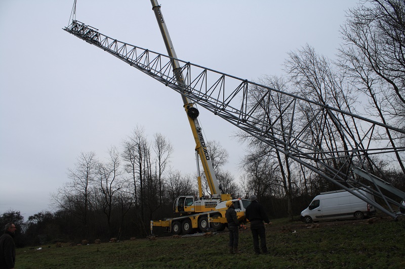 Nouvelle antenne dédiée à la couverture du réseau mobile à Uxegney
