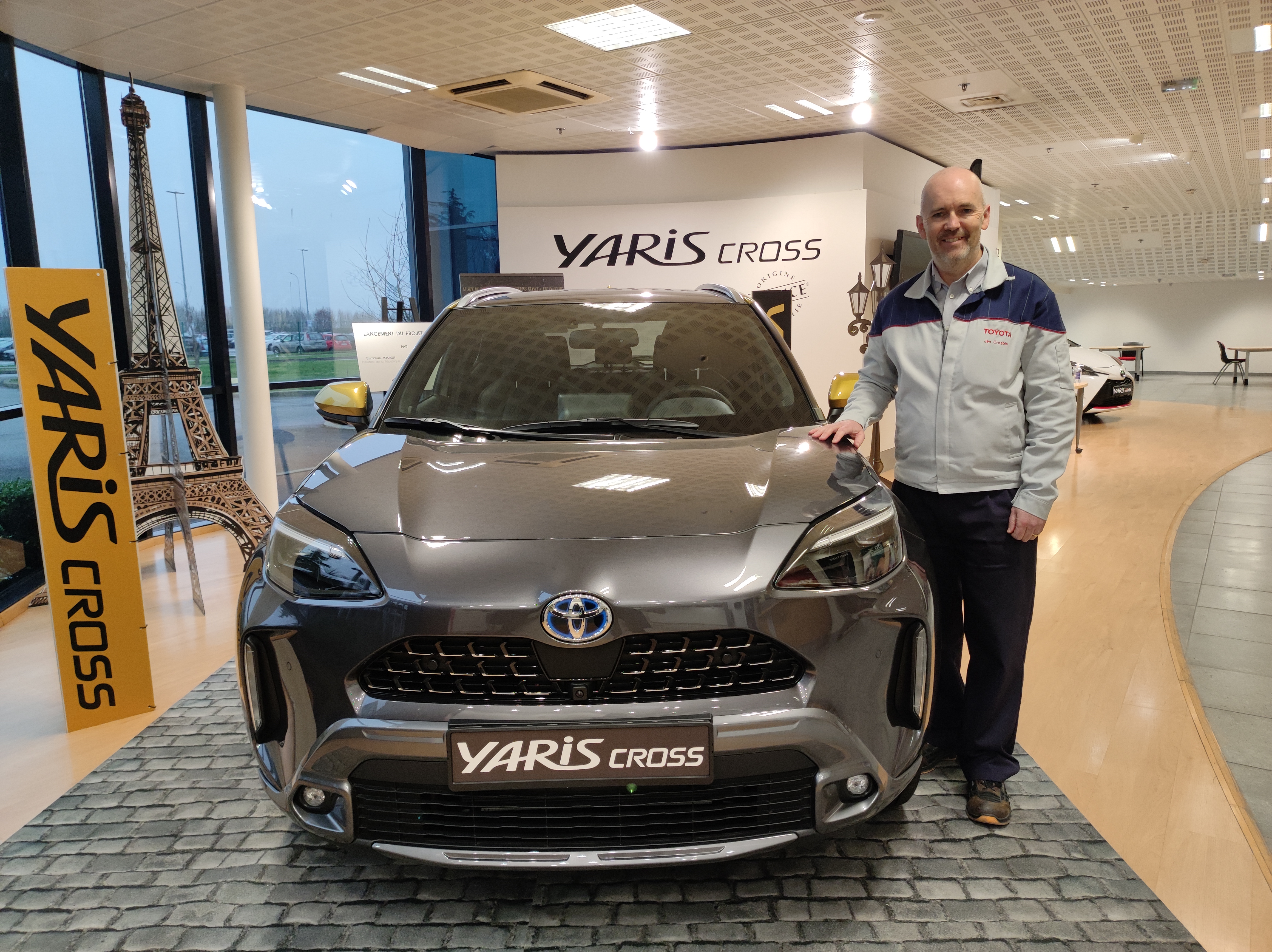 Malgré une activité perturbée, Toyota voit grand pour 2022