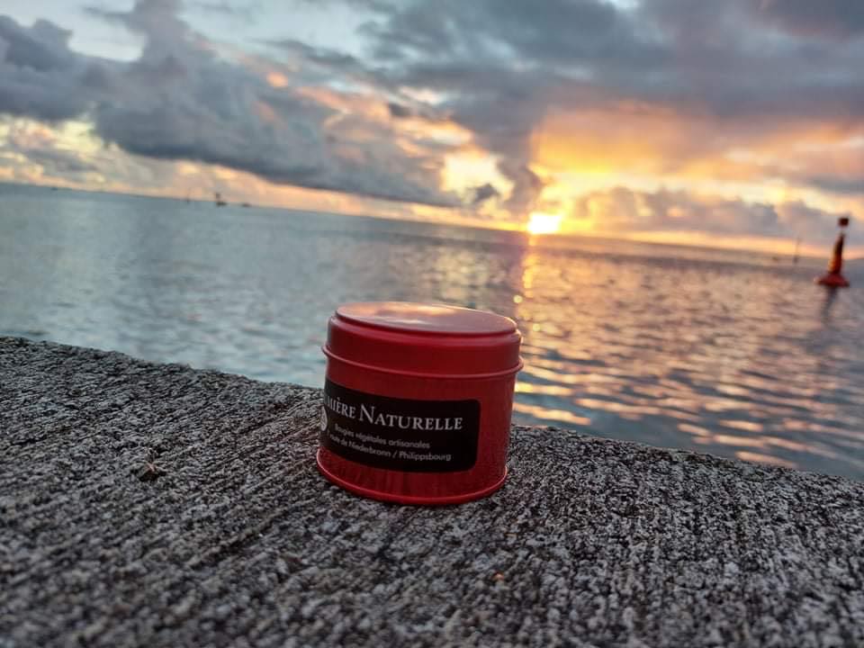 Lumière Naturelle : des bougies artisanales et écologiques 