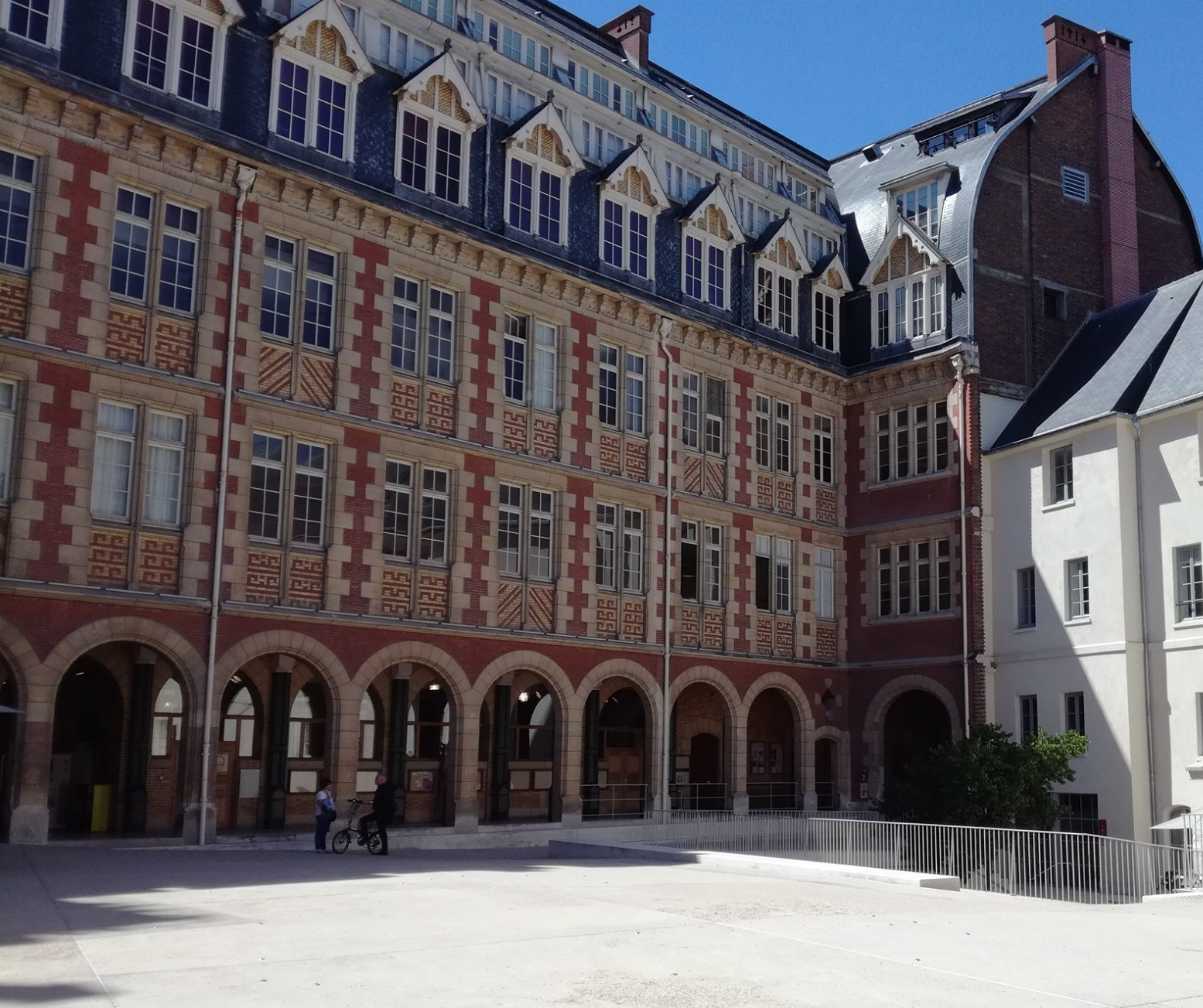 Un grand campus de l'institut catholique de Paris ouvrira à Rouen 