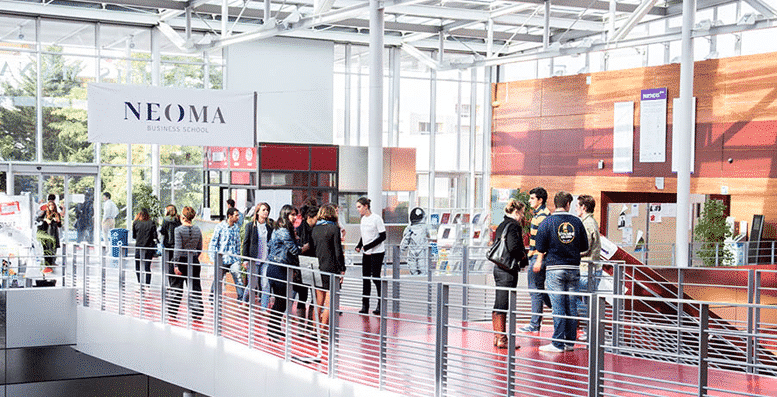 Neoma Business School classée au 5e rang national au palmarès Le Point