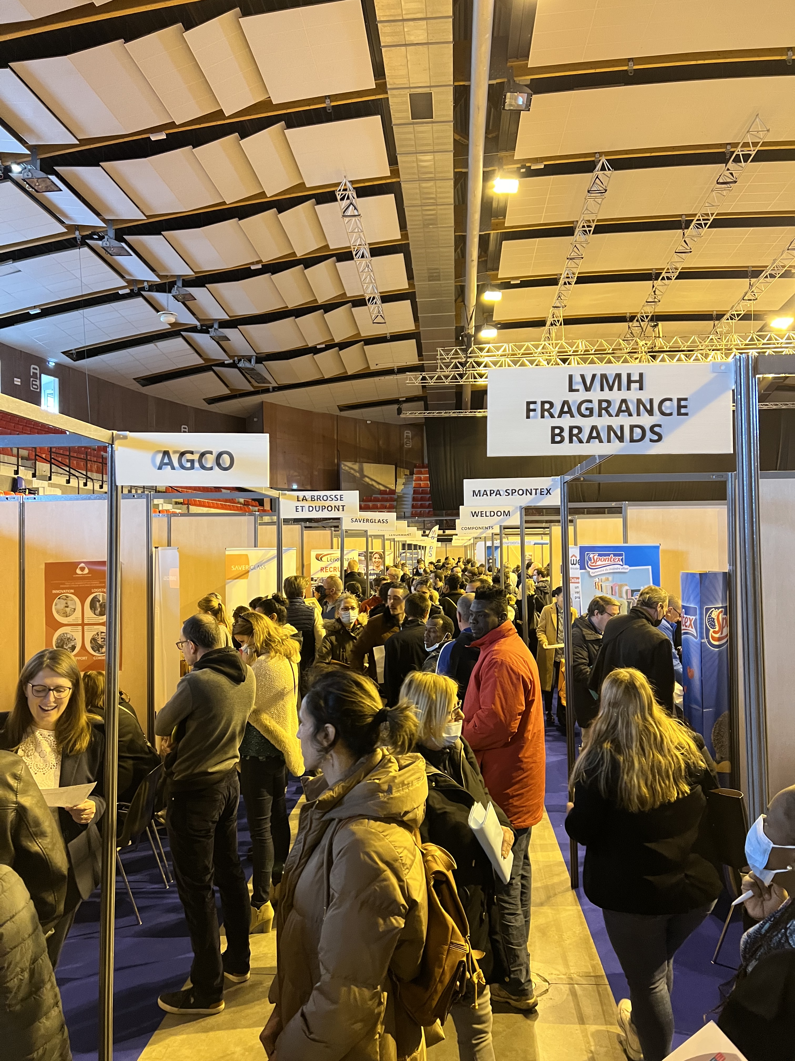 Beauvais : Gros succès pour la journée de recrutement à Elispace