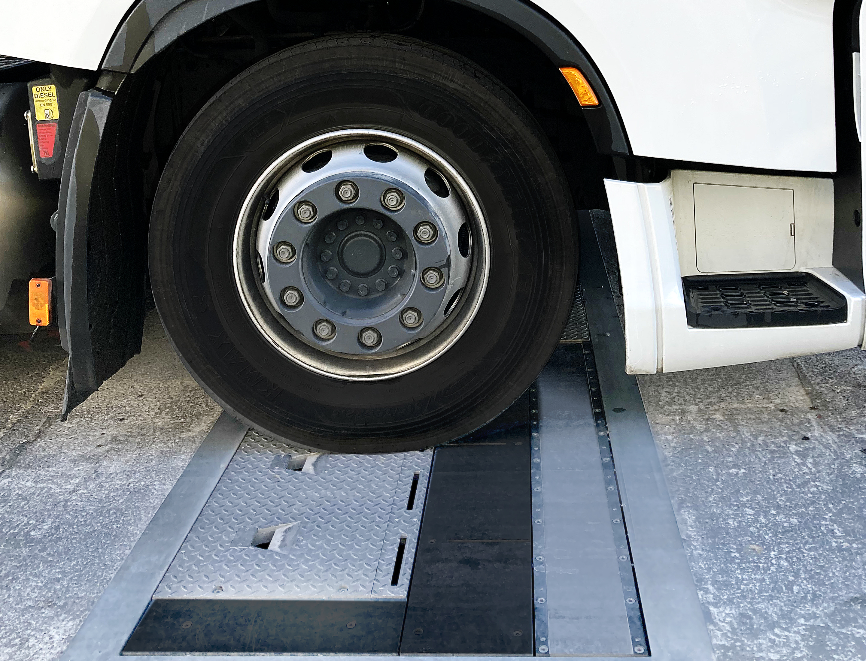 Le groupe Blondel scanne ses pneus pour plus de sécurité et moins de carbone