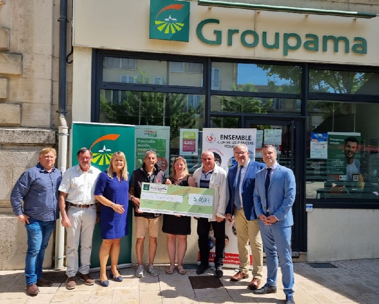 Ligny-en-Barrois : Groupama remet un chèque de 5 000 euros à l'association Les Parents d'Hugo 