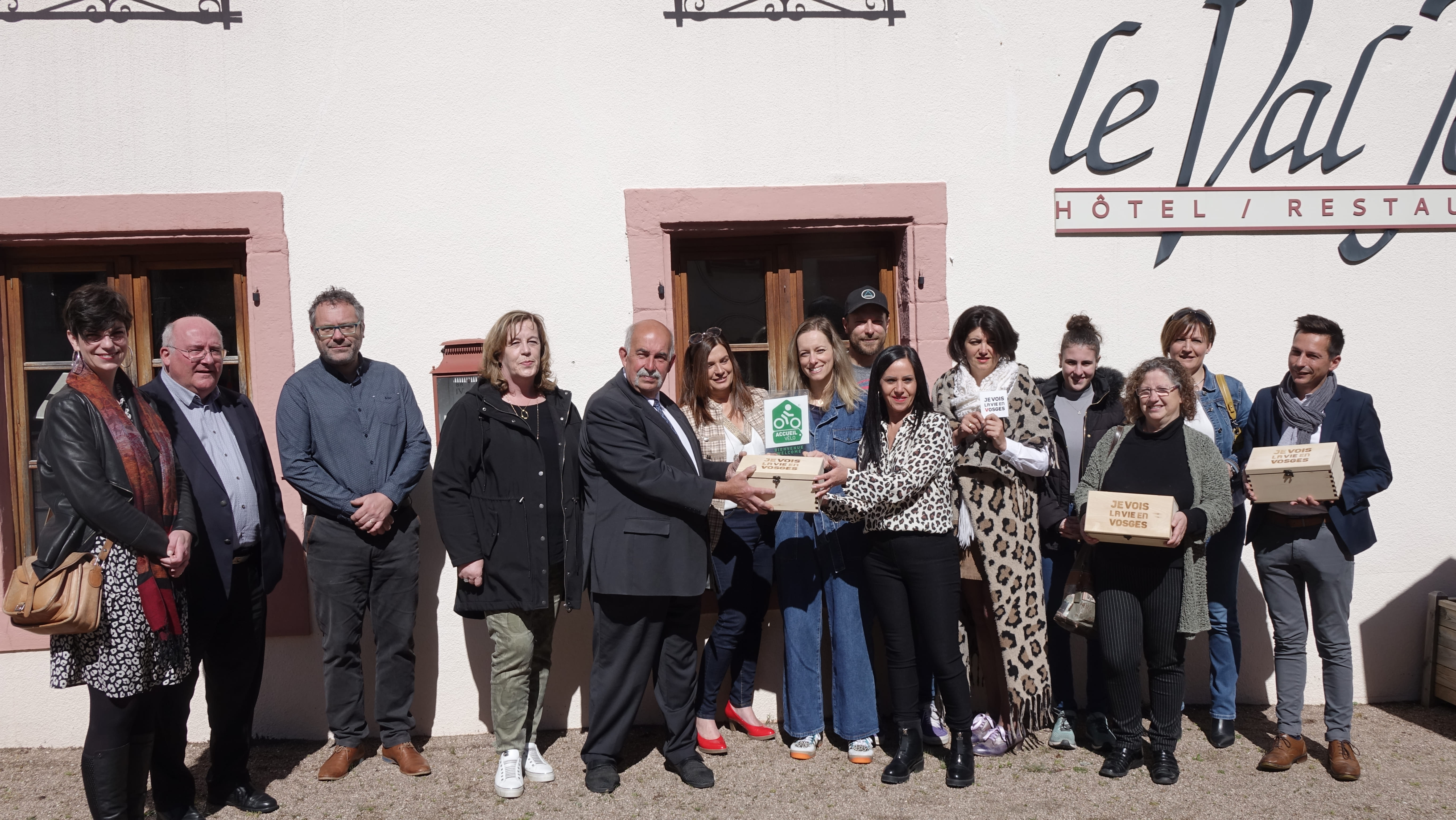 Cinq nouvelles structures vosgiennes labellisées «Accueil vélo»