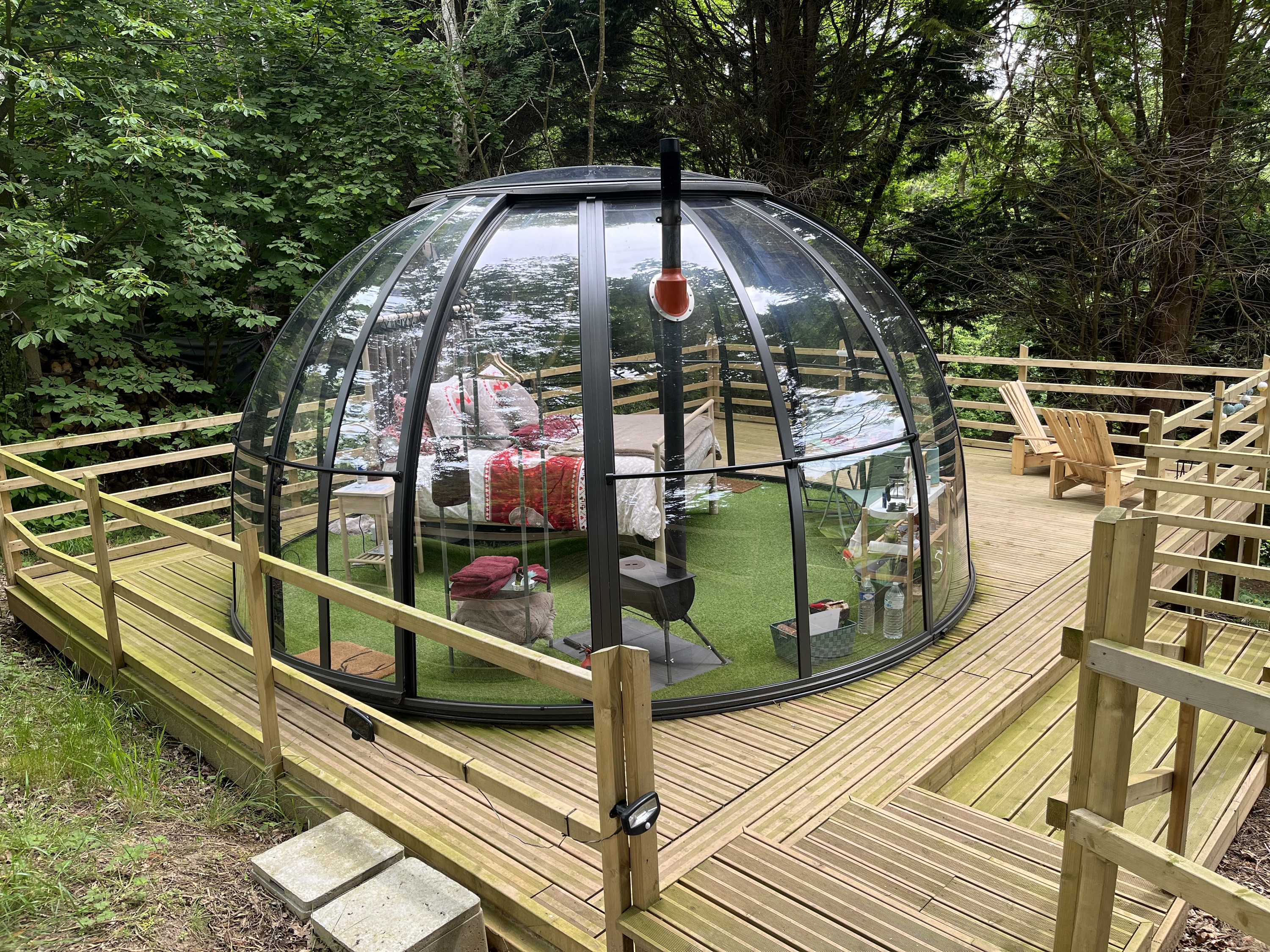 Saint-Jouin-Bruneval : Au Refuge des Echos, passez une nuit à la belle étoile dans un dôme