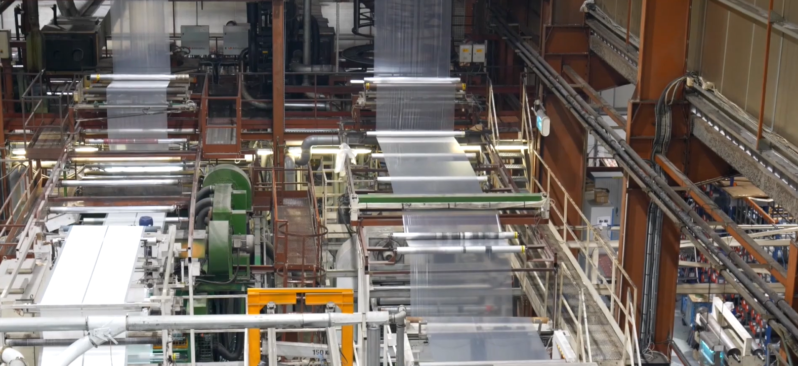 Reborn installe une ligne de recyclage de plastique sur le site Vecoux