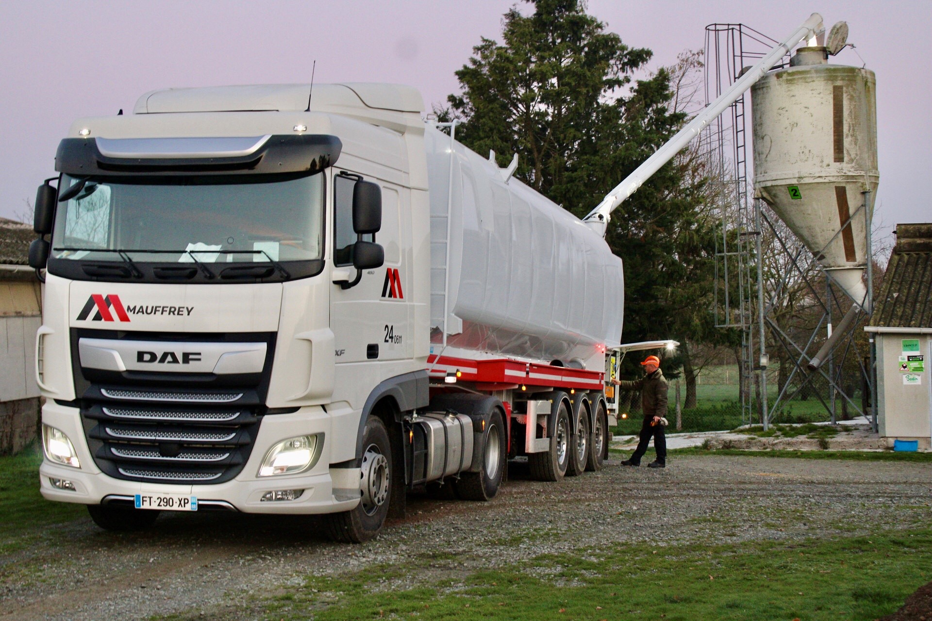 Saint-Nabord : le Groupe Mauffrey acquiert les Transports Chauvot