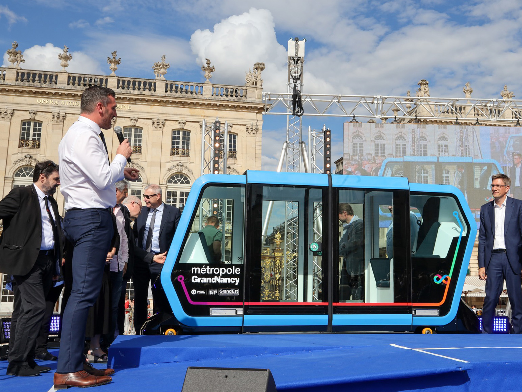  Urbanloop trace sa route