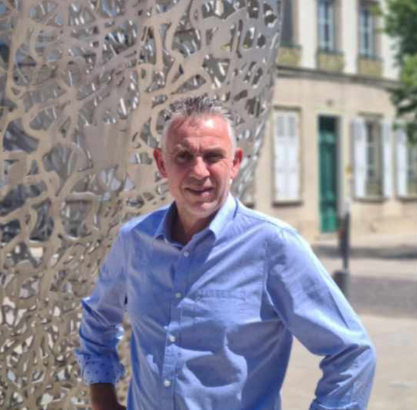  Dominique Adrian, nouveau délégué régional du Groupe La Poste