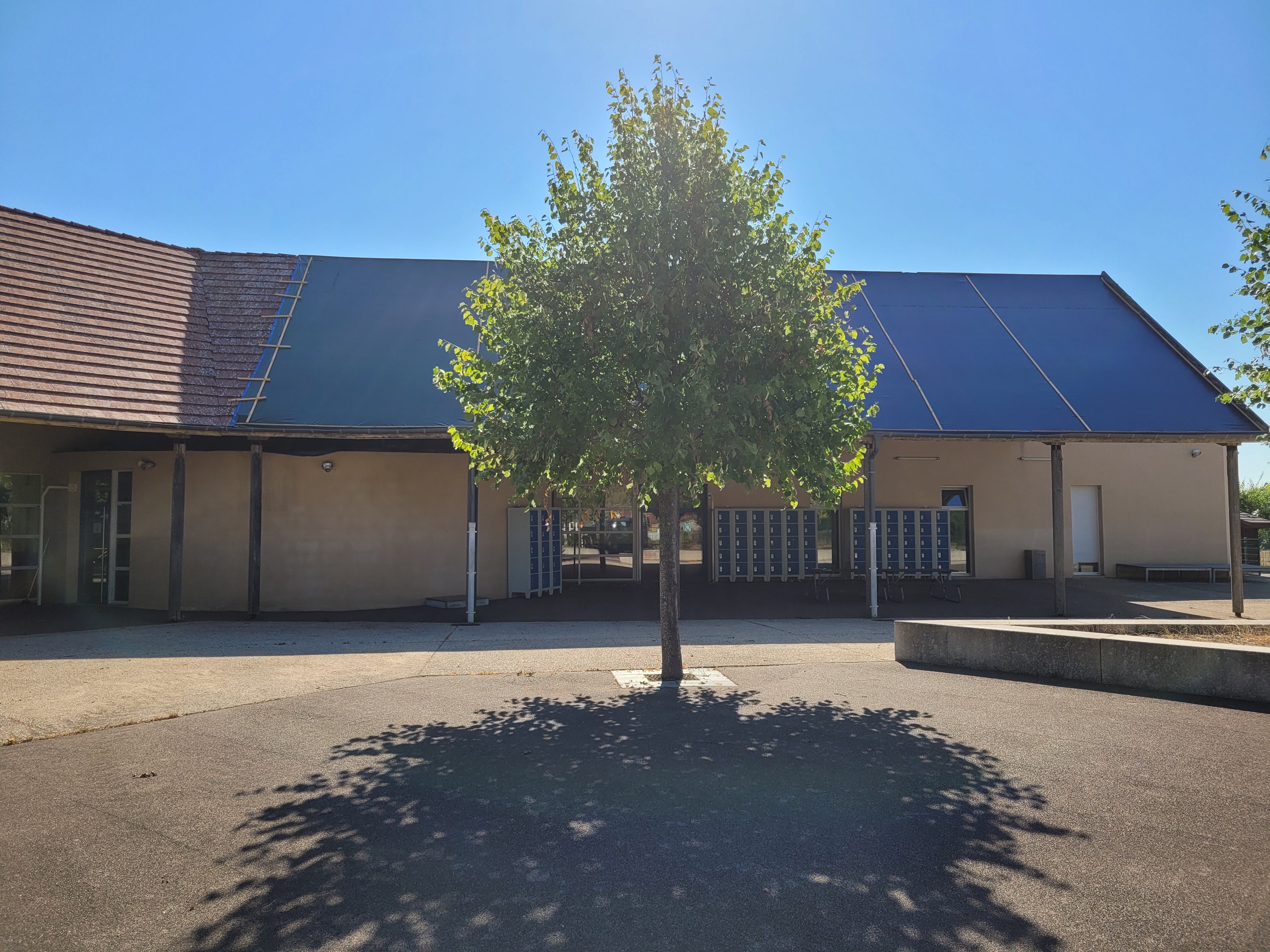 Liernais : Lecollège François de la Grange en rénovation