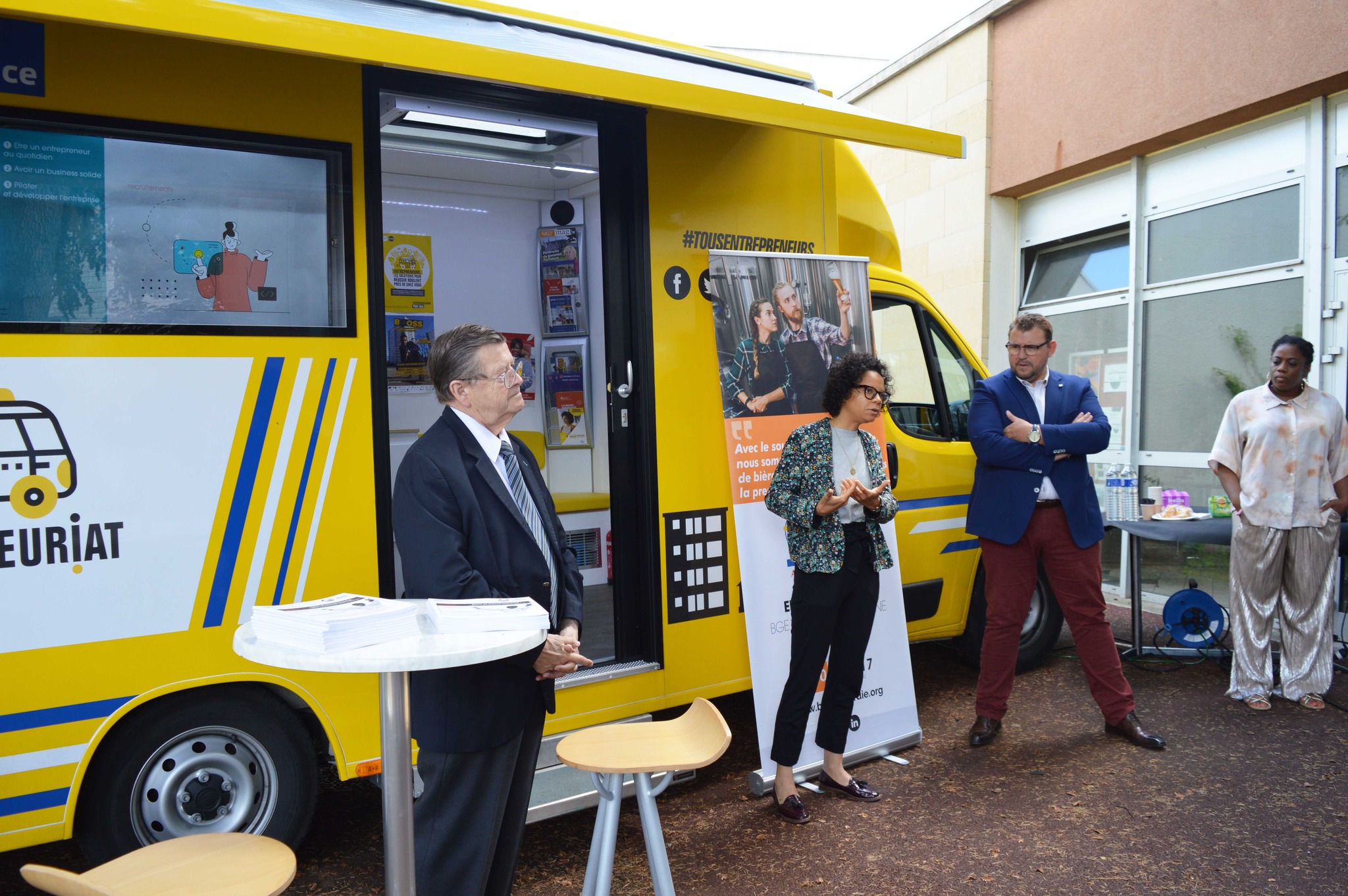 Le Bus entrepreneuriat Pour Tous fait escale à Compiègne