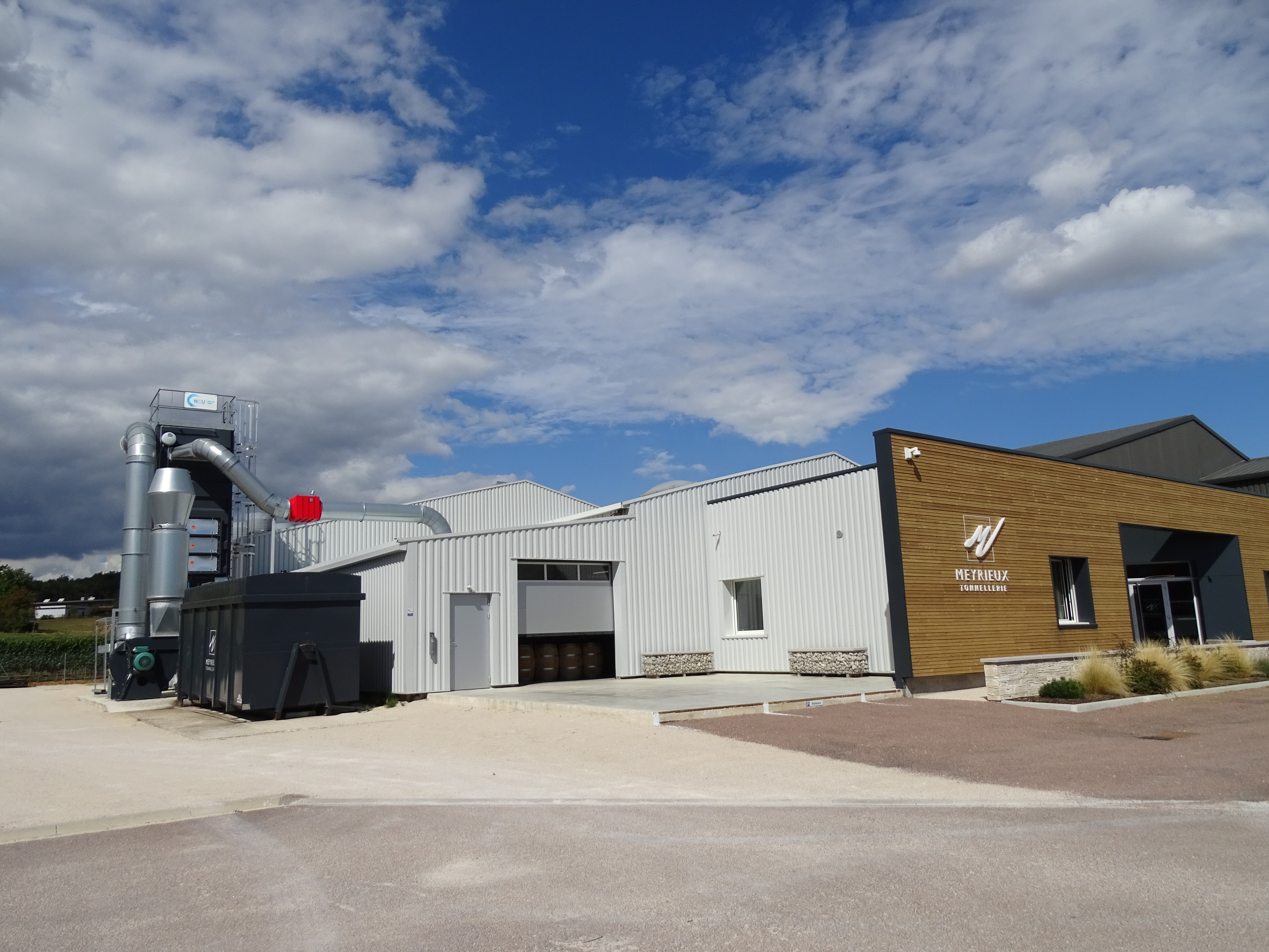 Villers-la-Faye : une tonnellerie à neuf en manque de personnel