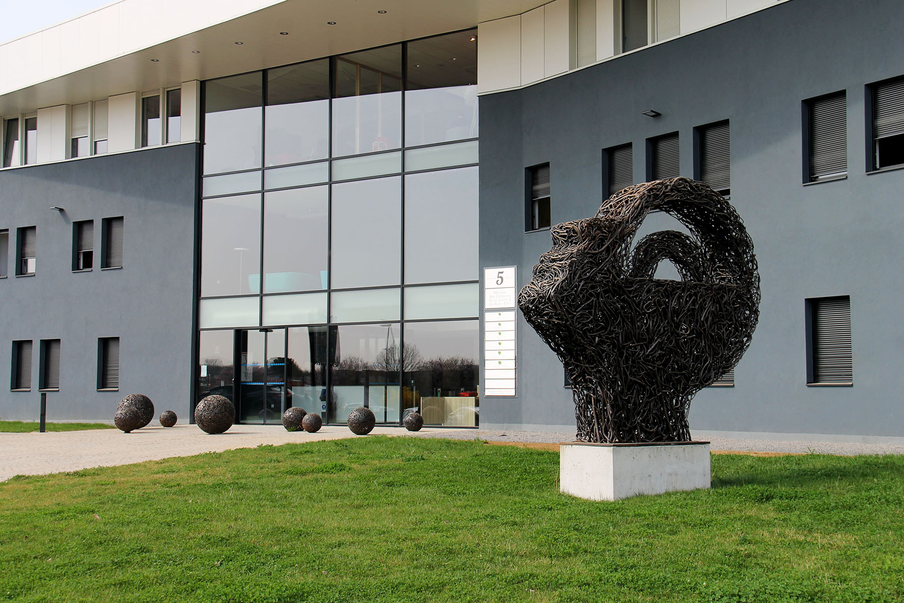  Le groupe Equasens accélère son expansion européenne 