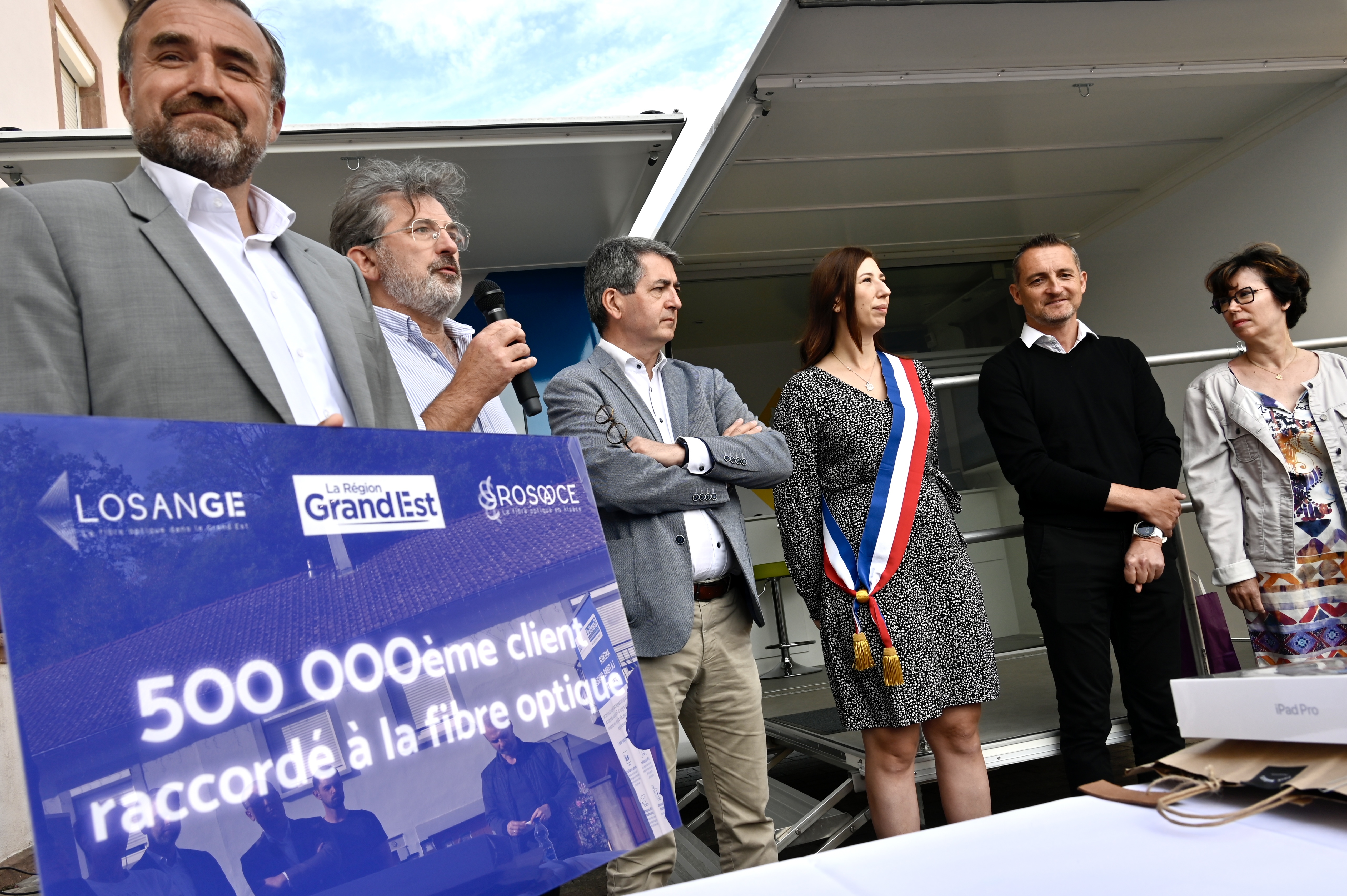 Le Grand Est, première région française connectée à la fibre optique