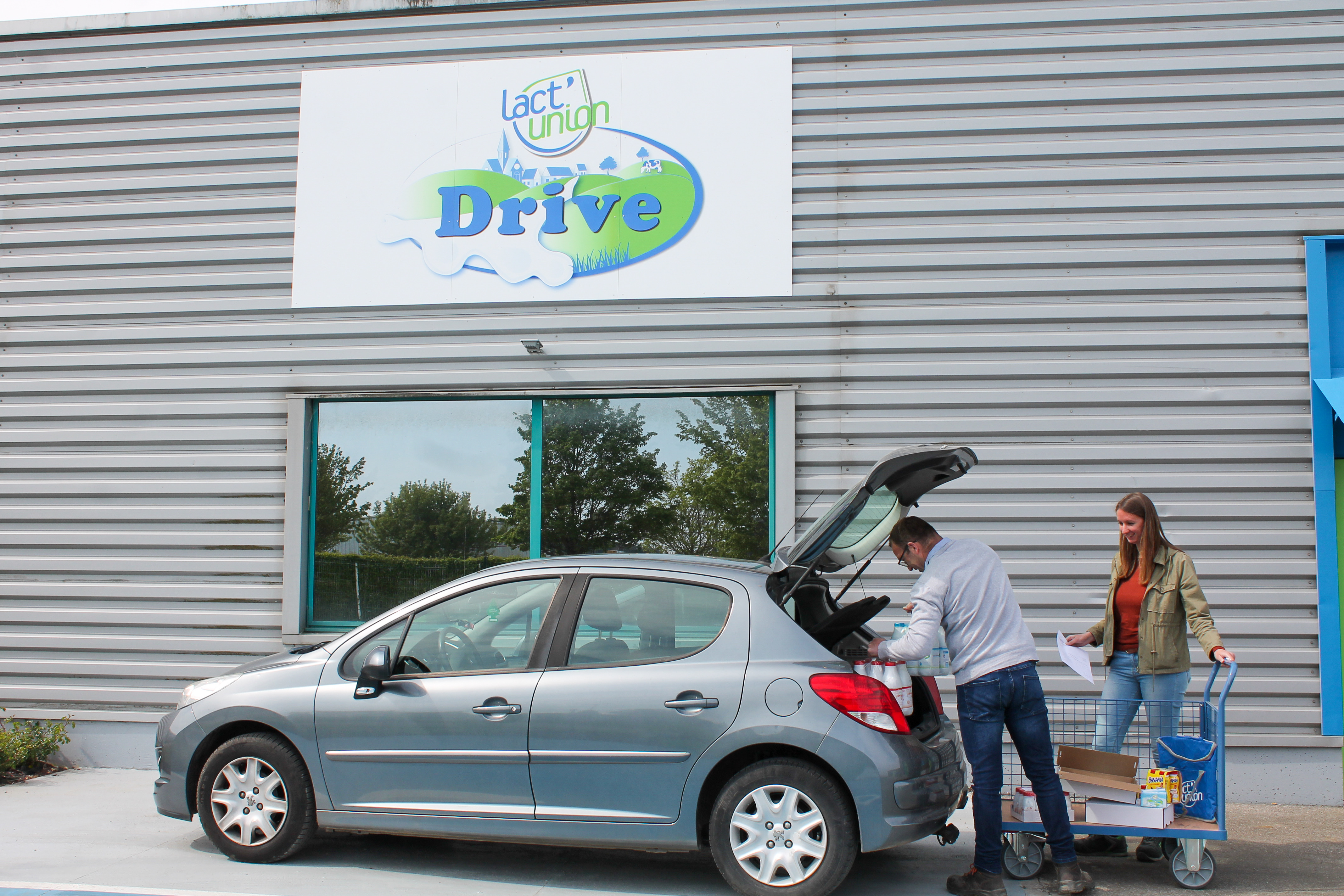 Abbeville : Lact’Union valorise le savoir-faire de ses éleveurs au travers de son drive