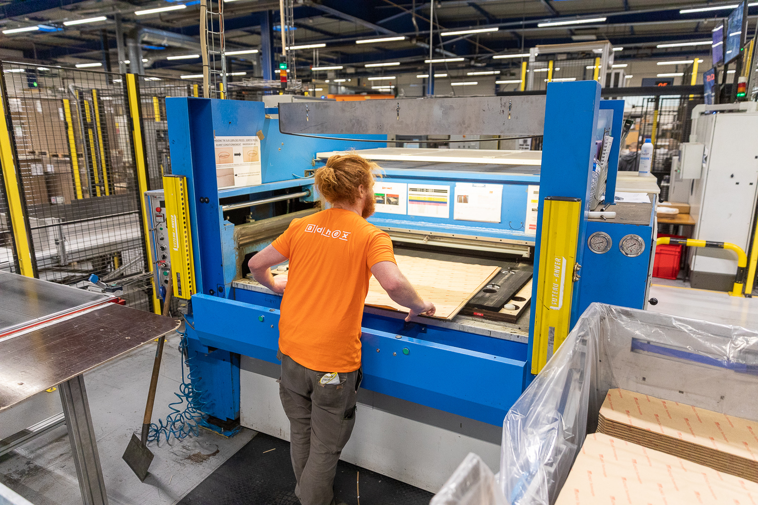 A Chenôve, Atex Technologies veut produire l’adhésif pour les véhicules du futur 