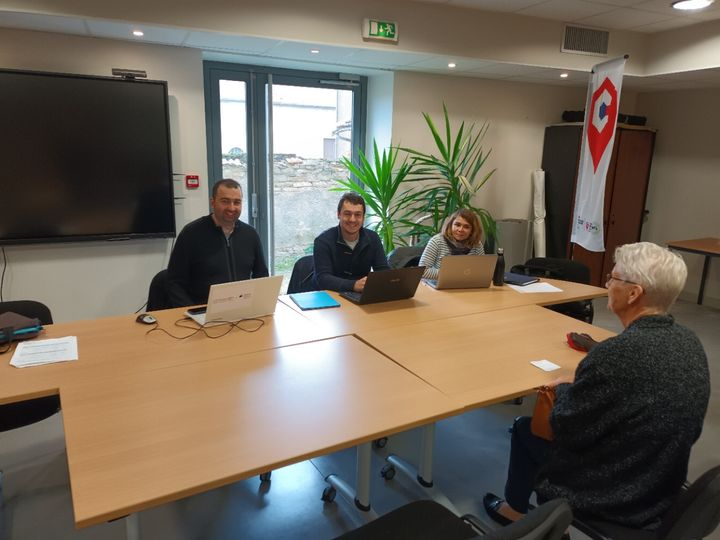 Les espaces conseil France Rénov’ facilitent les démarches de rénovation énergétique