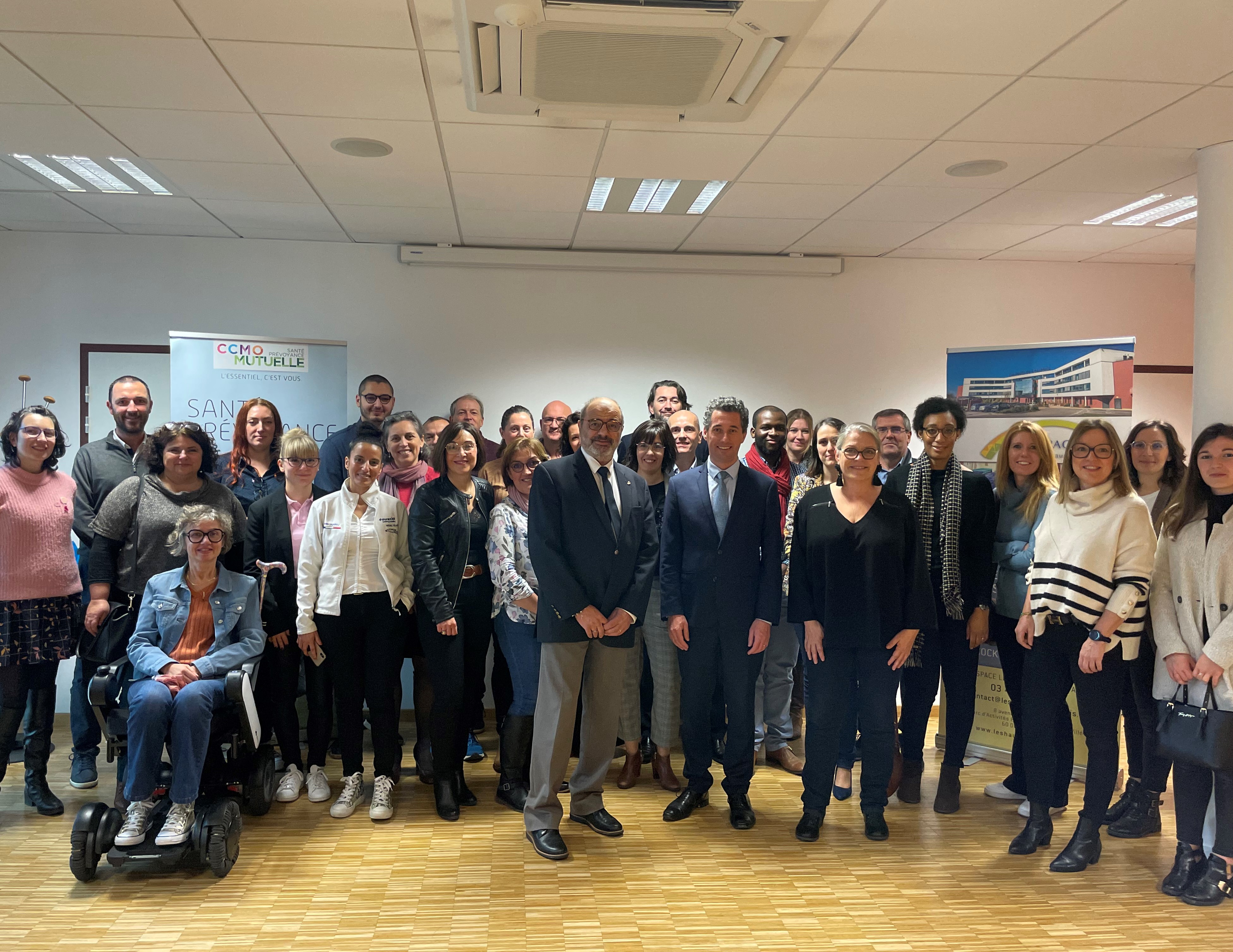 CCMO Mutuelle : deux fois le tour du monde à pied réalisés par des salariés de l'Oise 