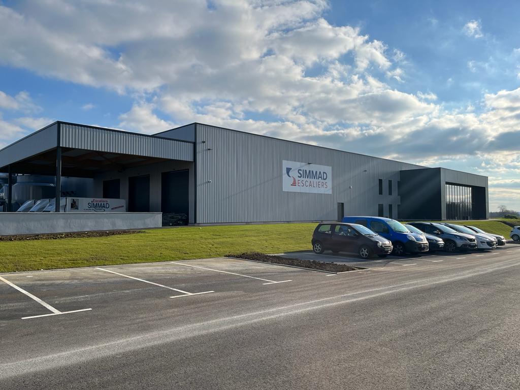 Simmad Escaliers voit plus grand sur la zone d'activités Polen 2 à Eslettes
