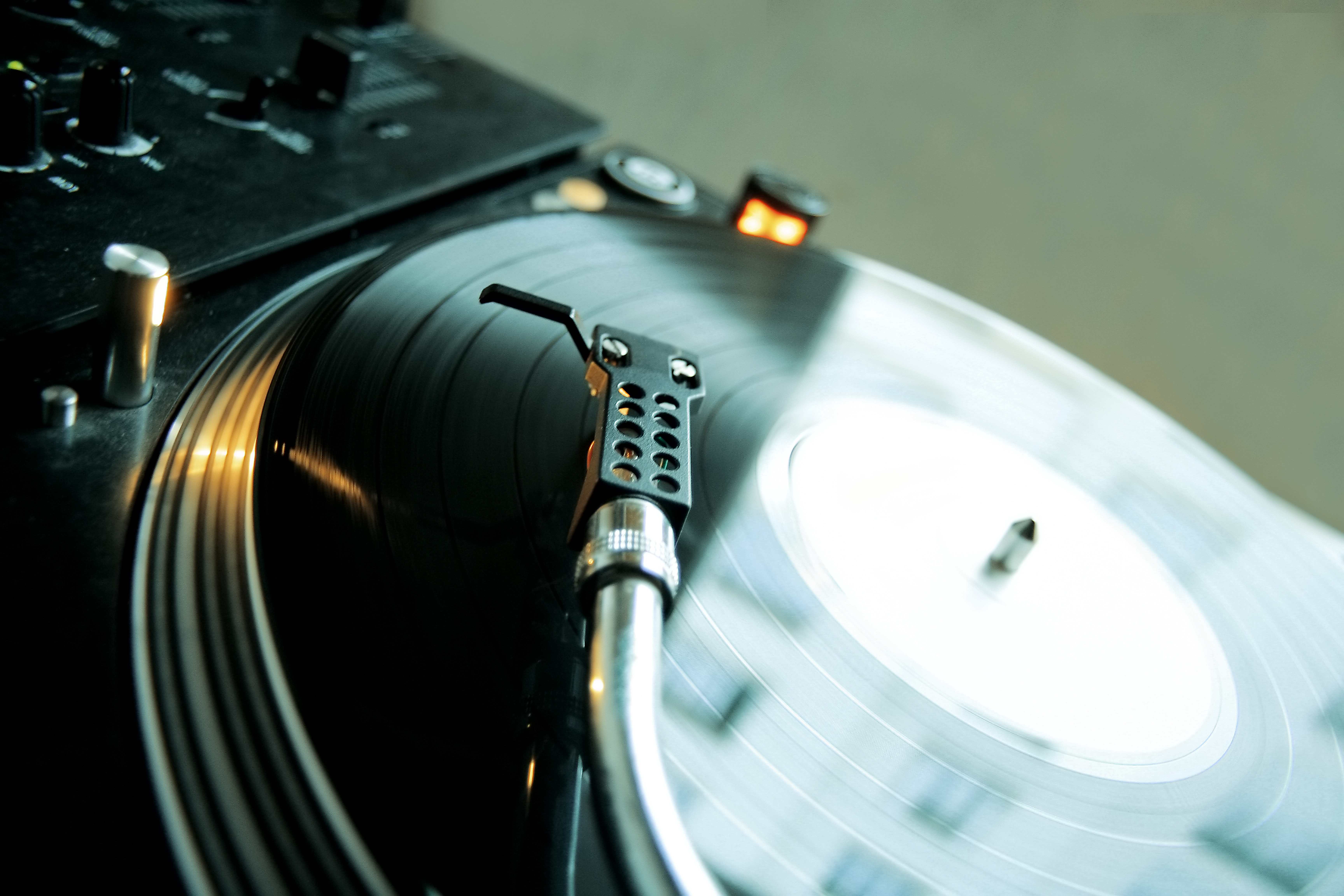 À Sainte-Marguerite, Media Industry produira 3 millions de vinyles par an