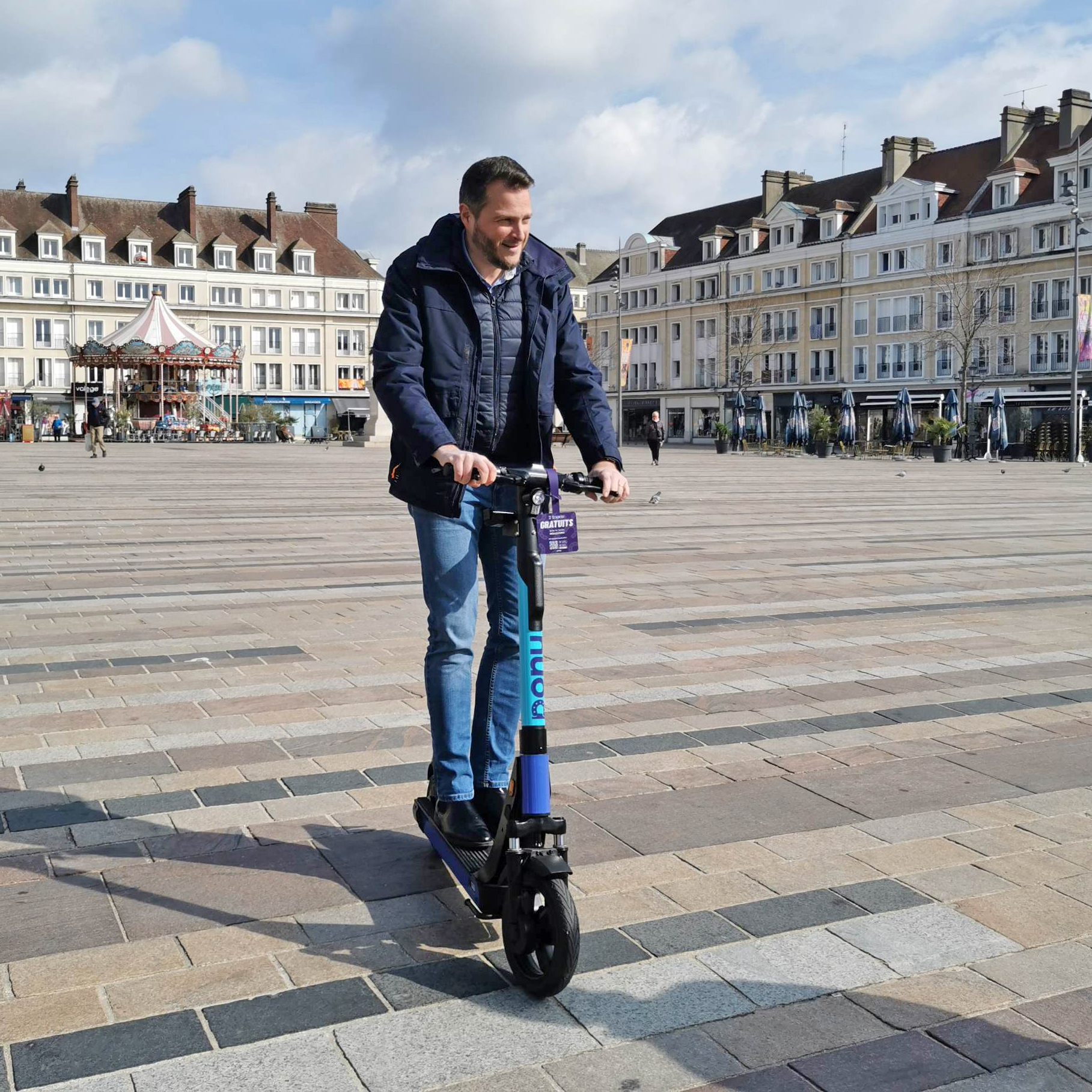 Beauvais : les trottinettes électriques de Pony remplacent celles de Bird